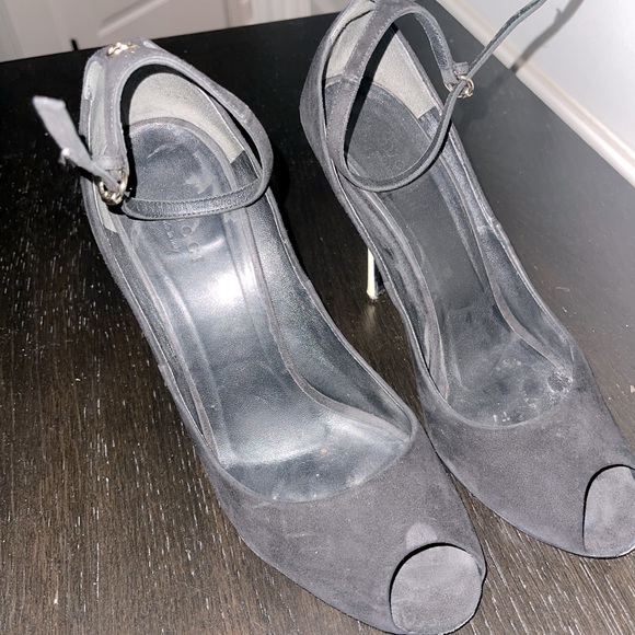 Suede Gucci Mary Jane pumps with white heel